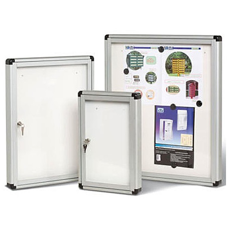 BACHECA PER AVVISI FONDO...